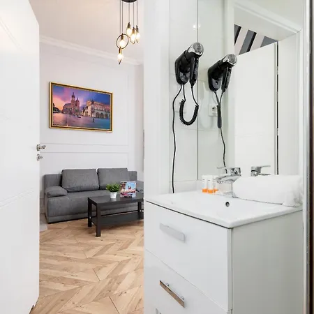 Swietego Filipa Apartments Cracow By Noclegi Renters-3